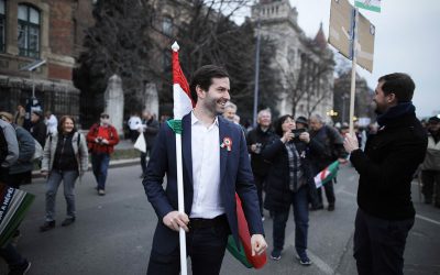 Fekete Gyor Andras momentum fidesz penz